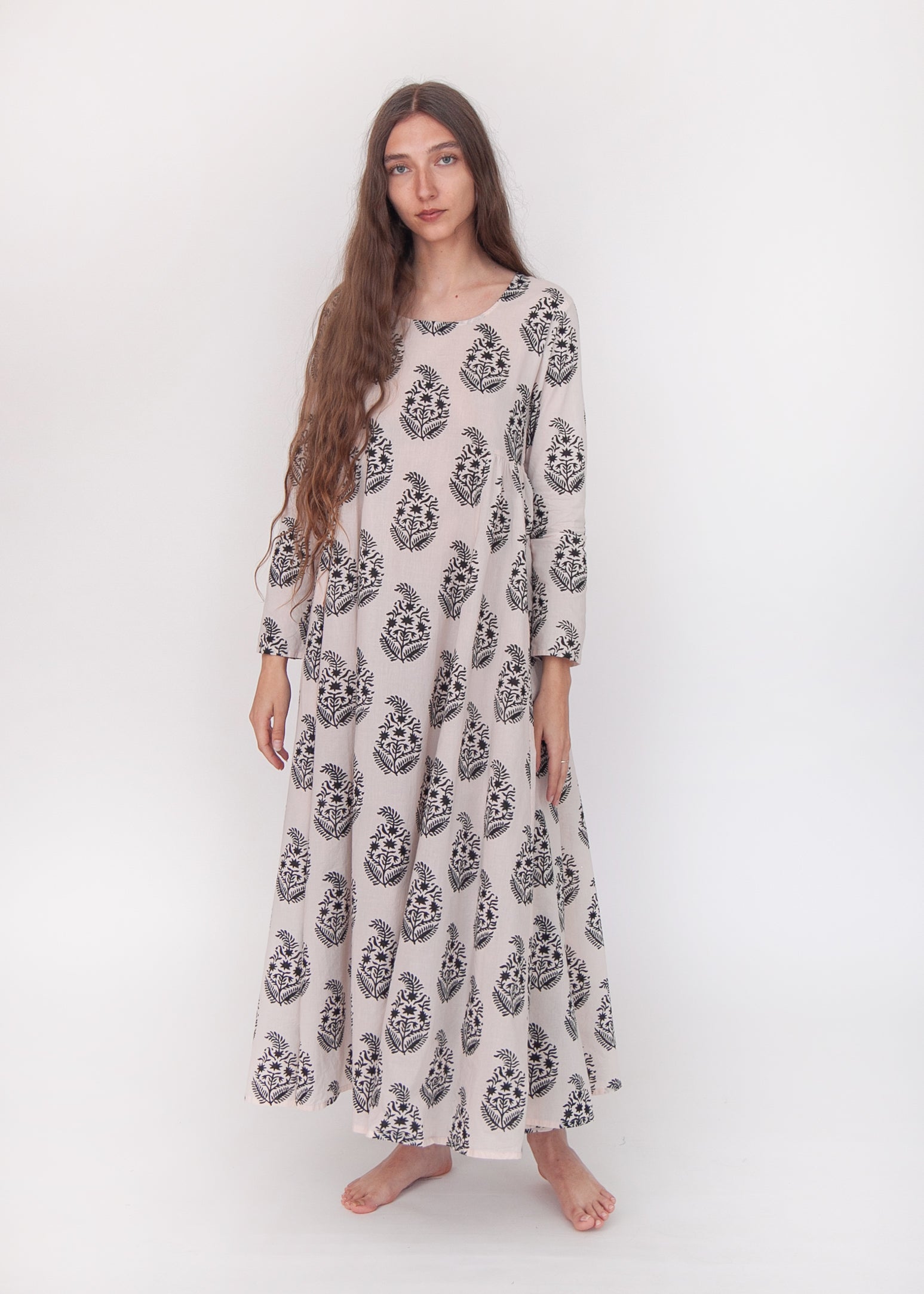 Moksha Himali Dress - Nero