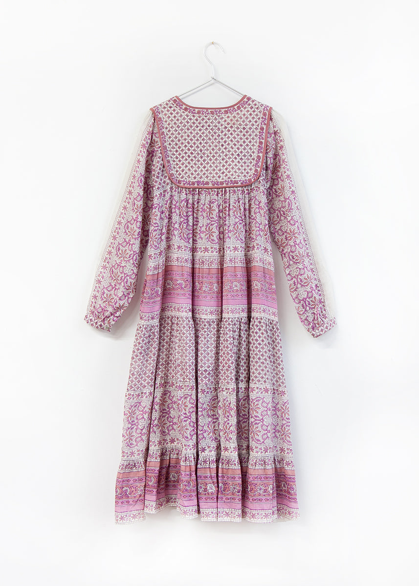 Nitika Nima Dress Quilt, Mauve